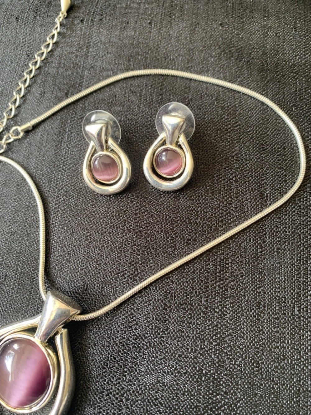 Kenneth Cole Silver Purple Cat's Eye Pendant Necklace and Earrings Set